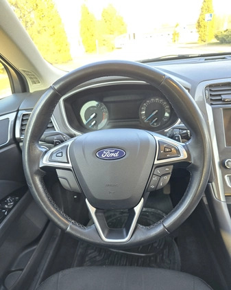 Ford Mondeo cena 62361 przebieg: 160000, rok produkcji 2019 z Kielce małe 407